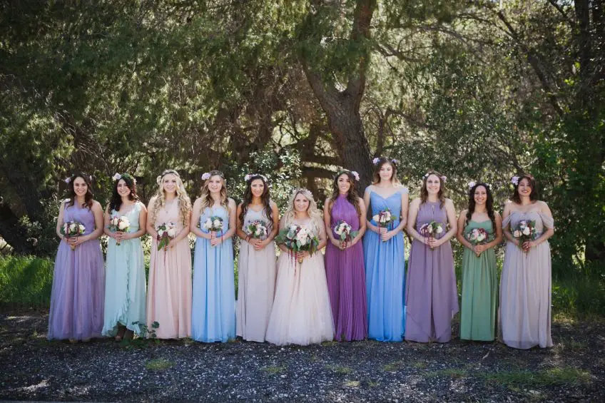 Mismatched Bridesmaid Dresses: 13 Secrets for Pulling This Trend Off
