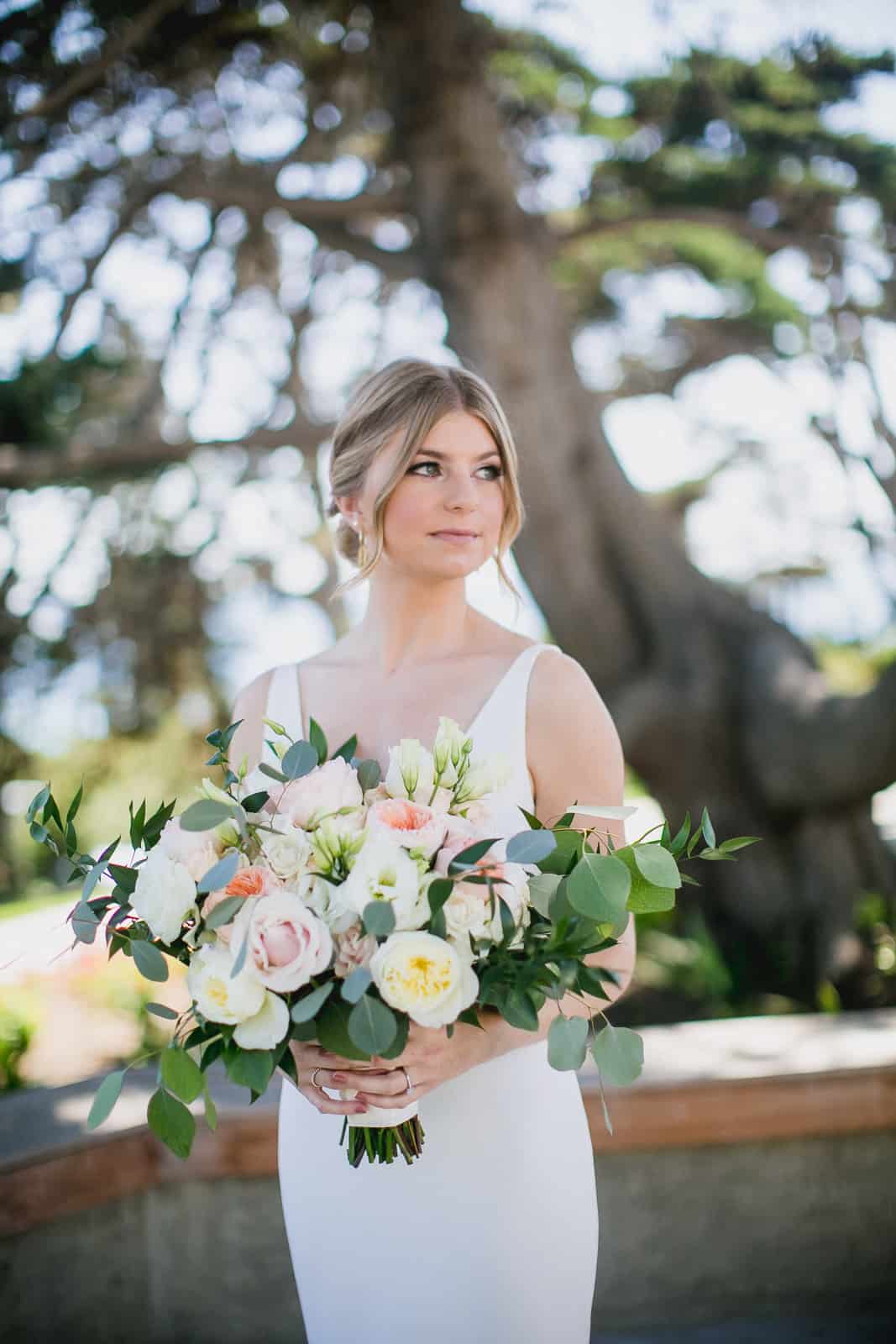 Bride holding a bouquet of flowers